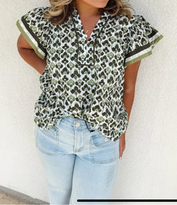 Entro Olive Floral Top